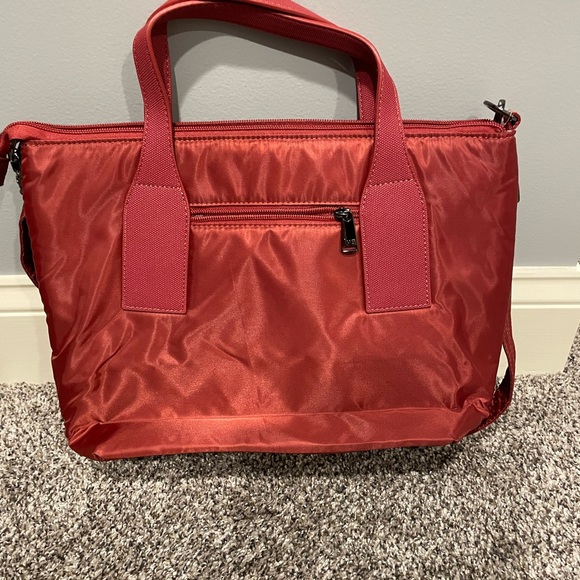 lug Alto Crossbody - Rosewood - NWT - Picture 2 of 7